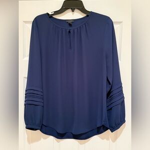 Ann Taylor blue blouse
